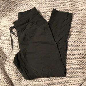 Lululemon Army Green Jogger Capris
